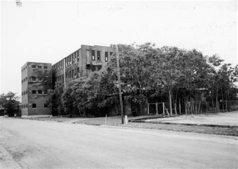 Pictures 1 Brown Shoe Company Factory Litchfield Illinois