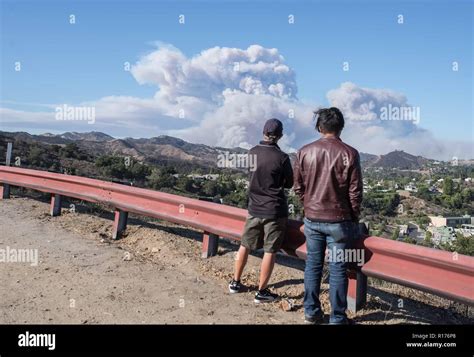 Residents of Topanga seen on standby at Topanga Canyon Road watching ...