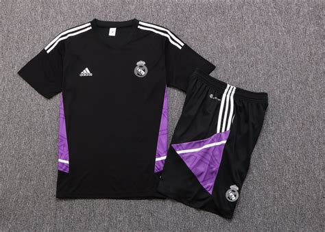 Conjunto Curto De Treino Real Madrid Preto E Roxo 2022 23