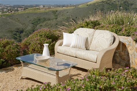 5 Tips To Arranging Your Patio Furniture Sunniland Patio Patio Furniture In Boca Raton