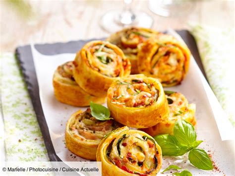 Petits feuilletés roulés au pesto jambon et mozzarella facile