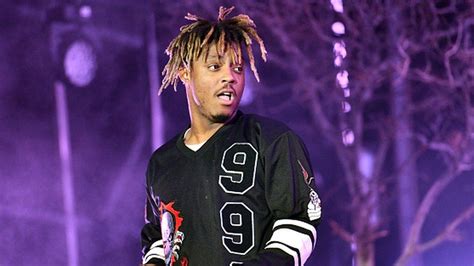 Juice Wrld Us Rapper Dies Aged 21 After Seizure At Airport Bbc News