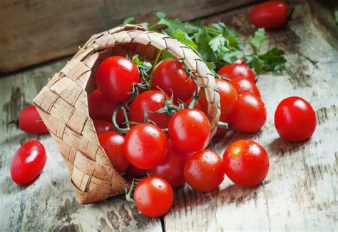 Nutritional Benefits Of Cherry Tomatoes Nutrition Health Benefits