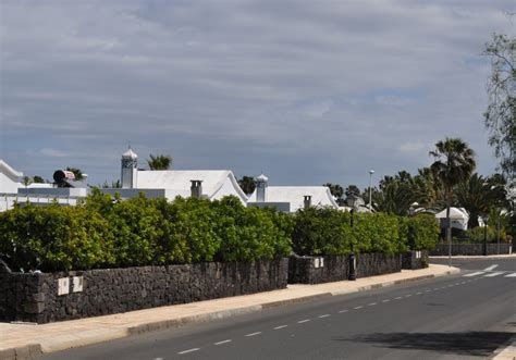 Book A Holiday At Hyde Park Lane On Lanzarote Villas With Their Own