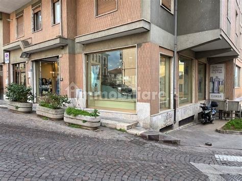 Locale Commerciale Corso Umberto I Potenza Rif