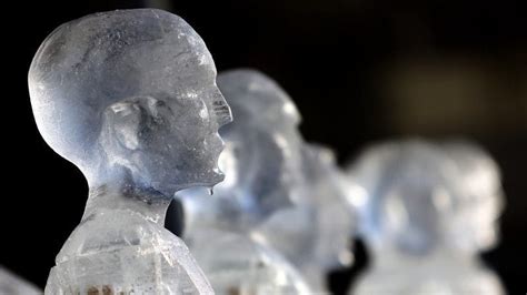 The Fascinating Ways Ice Sculptures Freeze Time | — EWC