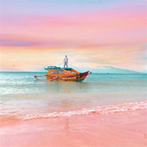 Pantai Pink Lombok, Keindahan Menawan yang Memukau