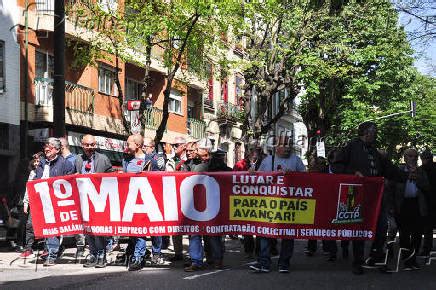 Folhapress Fotos Protesto Em Porto Em Portugal