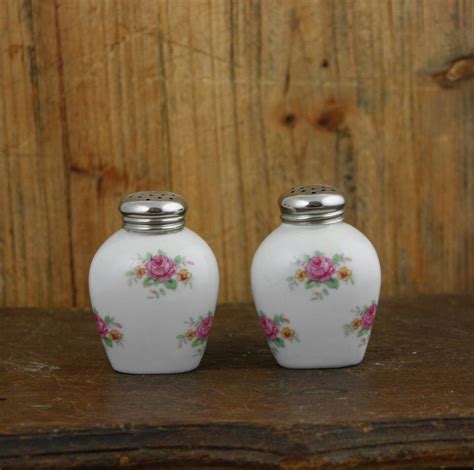 Gerold Porzellan Bavaria Pepper And Salt Shaker Set Peper En Etsy