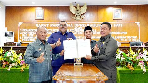 Rapat Paripurna DPRD Kabupaten Pati Sahkan Propemperda 2023 Dan APBD