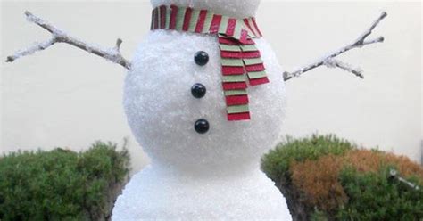 Make A Sparkly Epsom Salt Snowman Crafts A Project And Easy Diy