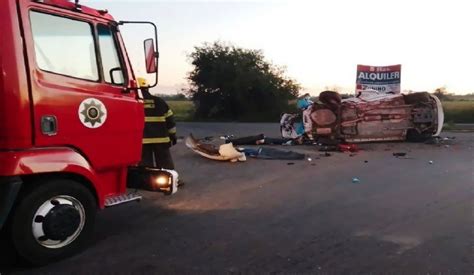 Tragedia En La Autopista Rosario Santa Fe Tres Muertos Por El Vuelco