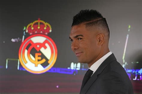 Real Madridcasemiro En Su Despedida Del Club Blanco Paul Marca