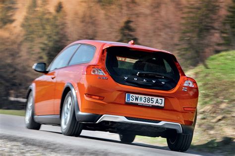 Volvo C30 1 6D DRIVe Start Stop Momentum Testi Avto Magazin Si