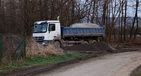 Kolejny Nowy Odcinek Drogi W Nowym Roku W Niemczy W Dzielnicy Jasinek