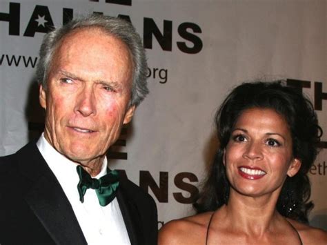 Dina Eastwood Files For Divorce From Clint Eastwood Again The