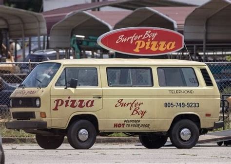 ‘Stranger Things’ Surfer Boy Pizza number has Argyle waiting for you ...