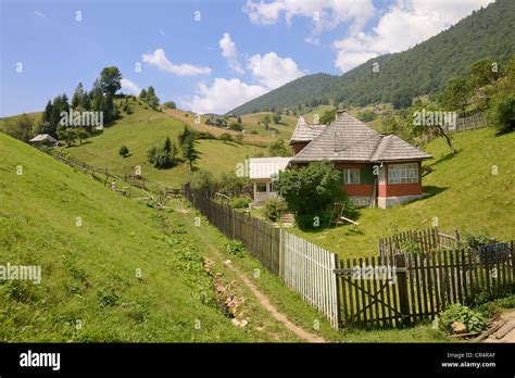 Dispersed Settlement High Resolution Stock Photography and Images - Alamy