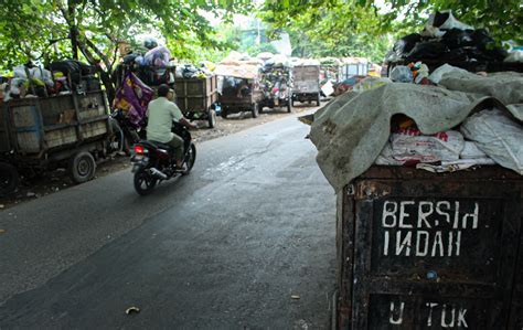 Progres Penegakan Sanksi Warga Yang Buang Sampah Sembarangan Baru Satu