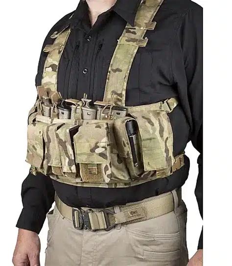 Plate Carrier Vs Chest Rig Whats Best For You Men Of Strength Usa