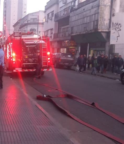 Emergencias BA On Twitter Ahora Rojas Al 100 Caballito Incendio En