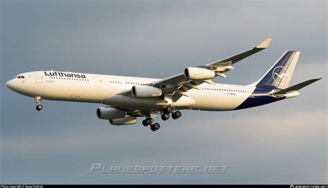 D Aigu Lufthansa Airbus A Photo By Raoul Andries Id