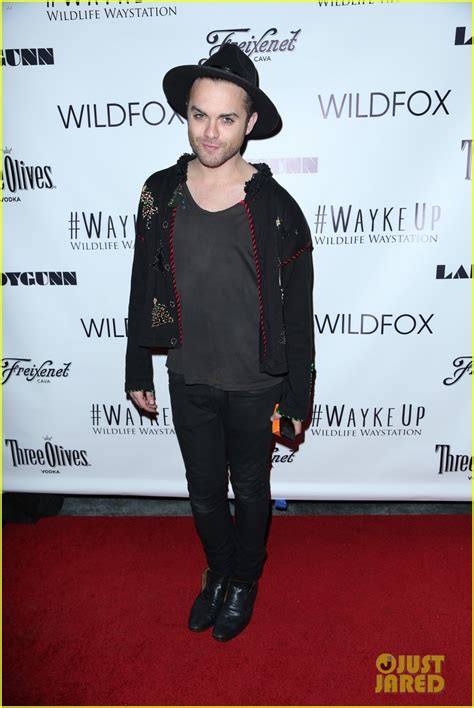 Thomas Dekker Comes Out As Gay Reveals He S Married Photo 3927620 Thomas Dekker Photos