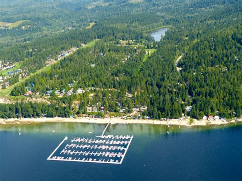 Mabel Lake Resort And Marina Super Natural Bc