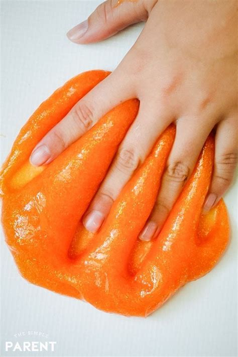 How To Make Glitter Glue Slime You Ve Got To Try This Easy Slime Recipe There S No Borax It