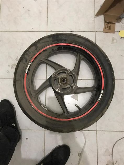 Honda Cbr Arka Jant Motosiklet Par Alar