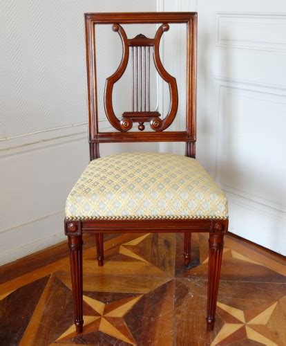 Paire de chaises Lyre en acajou par Georges Jacob XVIIIe siècle N 91266