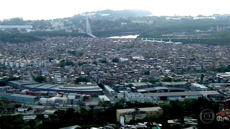 Complexo Da Maré Concentra Mais De 240 Foragidos Da Justiça Moradores Vivem Acuados Rio De