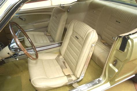 Sauterne Gold 1966 Ford Mustang Hardtop