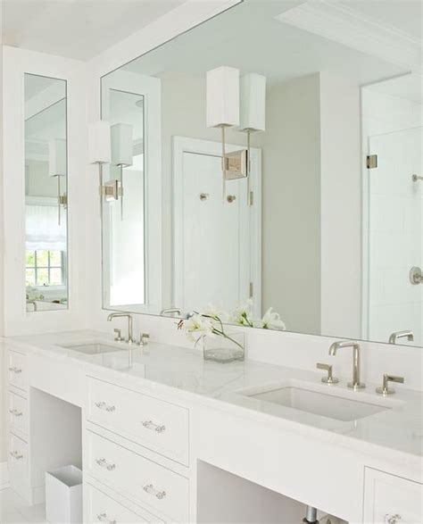 30 Cool Ideas To Use Big Mirrors In Your Bathroom DigsDigs