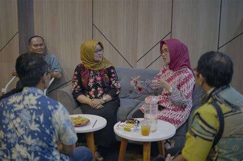 Fakultas Filsafat Terima Kunjungan Direktur Utama Pos Indonesia