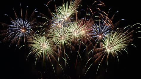 Your 2020 guide to July 4 fireworks displays in the Green Bay area