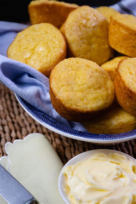 Creamed Corn Cornbread Muffins