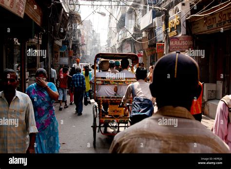 Chandni Chowk Market New Delhi Hi Res Stock Photography And Images Alamy