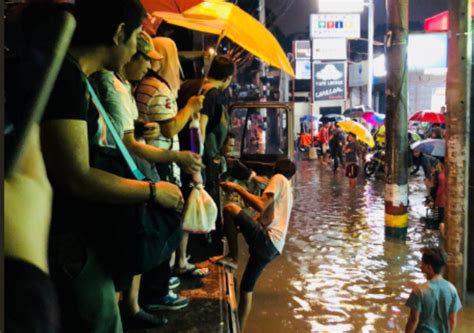 Metro Manila Flooded With 2 Weeks Worth Of Rain The Filipino Times