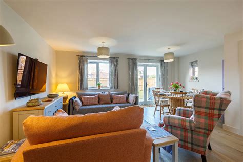 North Norfolk Luxury Cottages | Seahorses