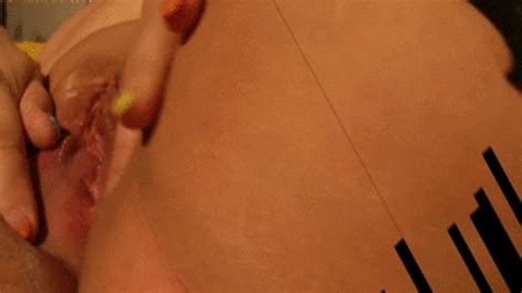 Masturbate To Orgasm With Colorful Nails German Amateur Annadevot Clips Sale