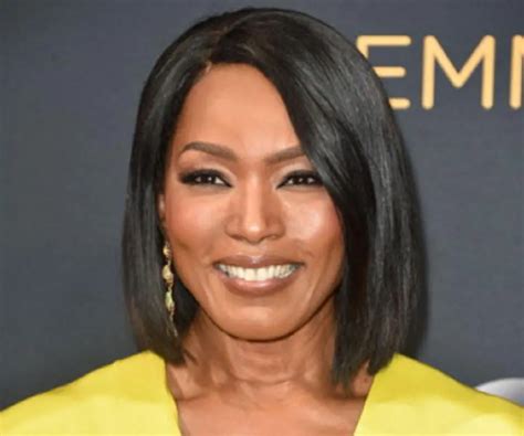 Angela Bassett Black Actresses Life Achievements Personal Life Angela Bassett Biography