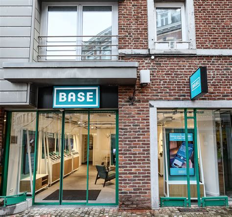 BASE lance des pop-up stores en Wallonie : un nouveau service d