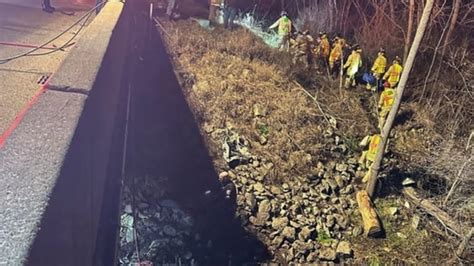 Trapped In His Crashed Truck An Indiana Man Is Rescued After 6 Days Surviving On Rainwater