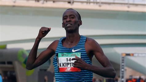 Kiptum Wins London Marathon Men S Race With Second Fastest Time In