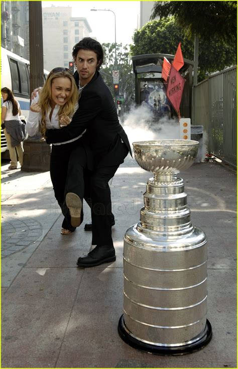 Milo Ventimiglia & Hayden Panettiere Worship the Holy Shrine of Hockey ...