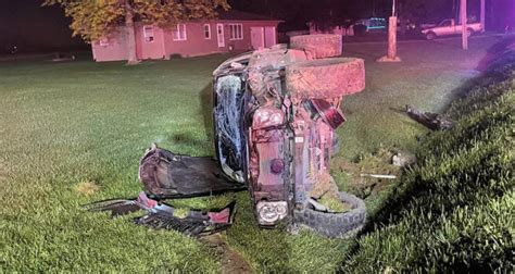 Driver Survives Early Morning Rollover Crash In Pickaway Co Scioto