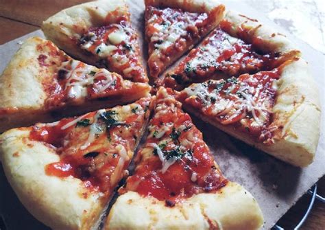 Resep Pizza Rumahan Ala Pizza Hut Oleh Dea Kurnia Linky Cookpad