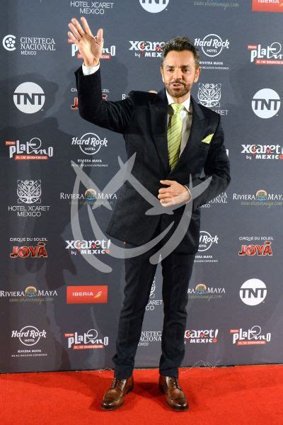 Mezcalent Eugenio Derbez En Premios Platino