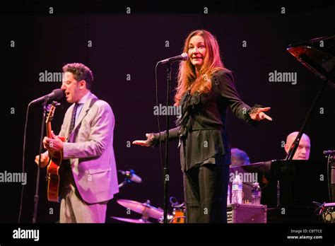 JESSICA MOLASKEY Sings With The JOHN PIZZARELLI QUARTET Performs On The